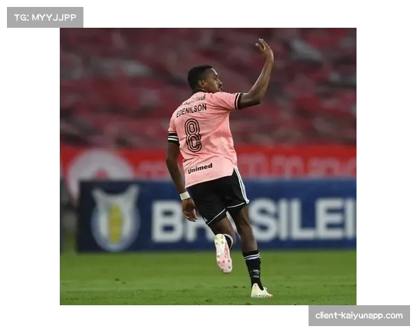 科贾埃利体育前锋杜尔孙表现抢眼 获国家队征召