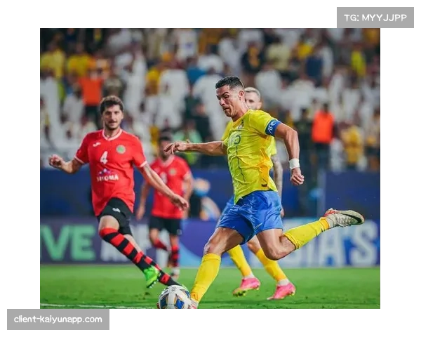 英超中游队采用拉沃尔皮亚纳战术 中场回撤长传破解高位逼抢