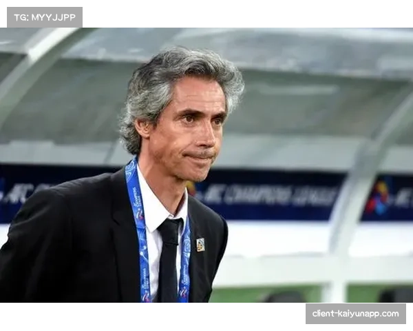 索萨防守位置感获教练认可，狼堡中场屏障作用逐步显现